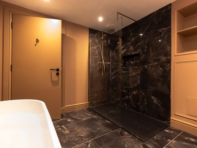 Walk-in shower